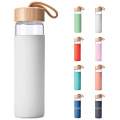 18oz 550ml Silicone Sleeve Borosilicate Glass Water Bottle with Bamboo Lids, Glass Drinking Water Bottle, Glass Water Bottle